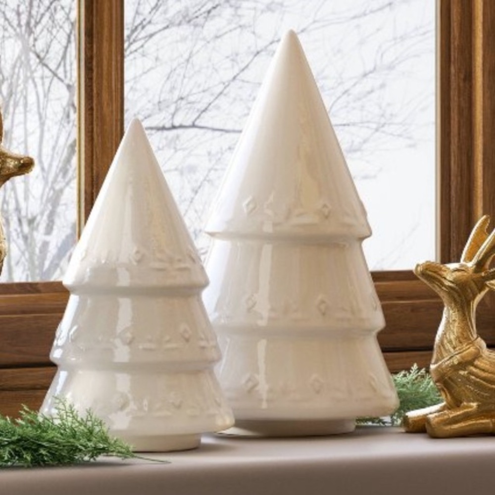 NEW Set of 2 Target Large & Medium Ceramic Christmas Tree White Threshold 2025